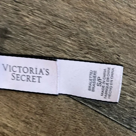 Victorias Secret Green Unlined Bralette Bra Lace Size Small Wirefree Festival - Picture 4 of 4